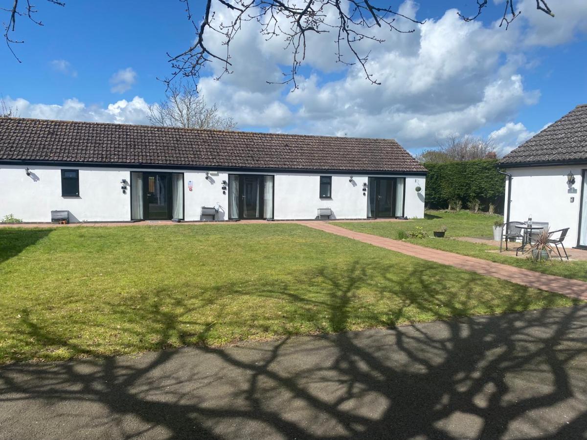 Number 2, Lytton Tree Lodge, Reydon, Southwold Екстериор снимка